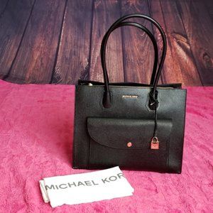 Micheal Kors Purse